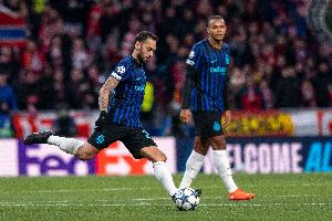 恰尔汗奥卢：我们训练刻苦，大家都有些疲惫但储备体能至关重要
